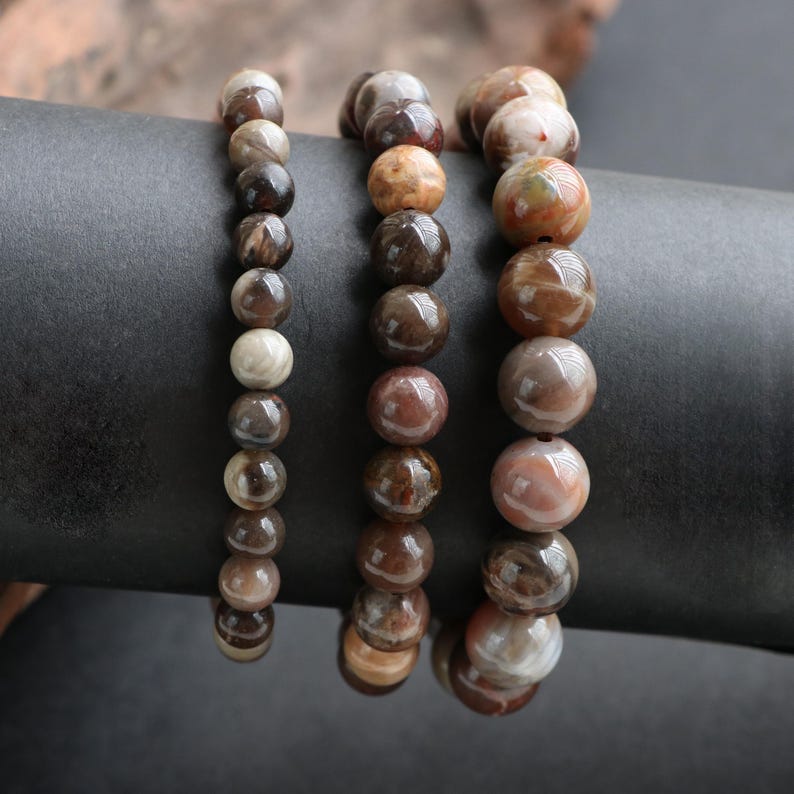 Armband med förstenat trä, armband med fossila stenar, handgjorda ädelstenssmycken, boho minimalistiskt armband, naturinspirerad gåva bild 8