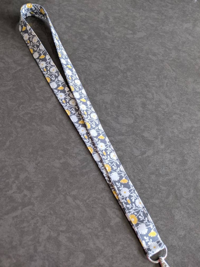 vets Perfect for nurses librarians ID card holder keychain teachers school students. Gray yellow floral 100/% cotton fabric Lanyard