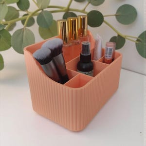 Ribbed Makeup Organizer, Six-Compartment Vanity Storage Caddy, Modern Cosmetic Brush Holder for Bathroom image 20