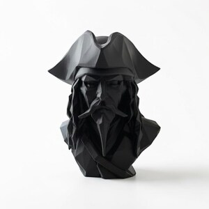 Low Poly Pirate Bust Sculpture, Geometric Caribbean Decor, Nautical Shelf Statue image 17