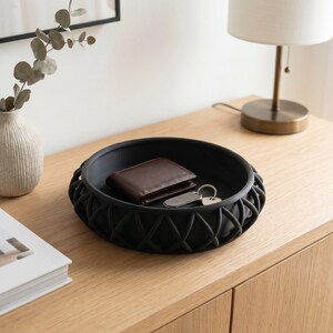 Basket-Style Key Tray, Modern Entryway Organizer for Keys and Wallet, Minimalist Hallway Storage Dish image 10