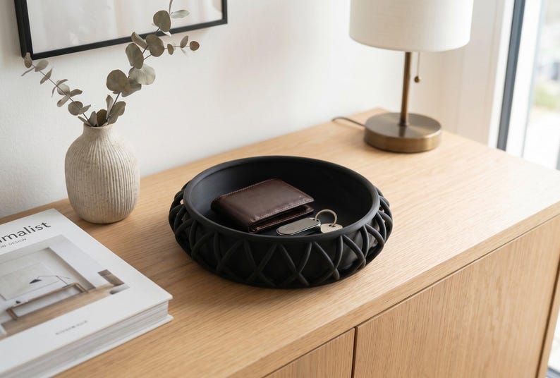 Basket-Style Key Tray, Modern Entryway Organizer for Keys and Wallet, Minimalist Hallway Storage Dish image 10