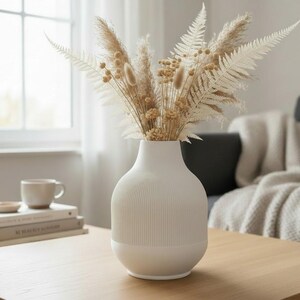 Modern Ribbed Vase, Minimalist Contemporary Home Decor, Decorative Flower Vase image 7