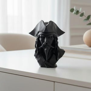 Low Poly Pirate Bust Sculpture, Geometric Caribbean Decor, Nautical Shelf Statue image 16