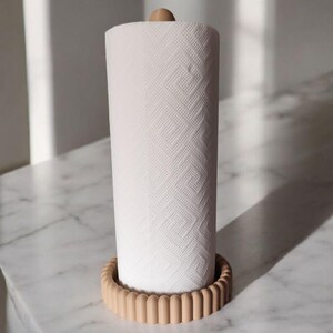 Moderne keukenrolhouder, papieren handdoekhouder, minimalistische opbergruimte voor op het aanrecht, Scandinavisch keukenaccessoire afbeelding 14