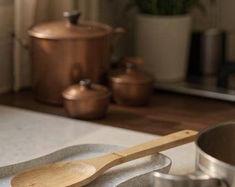 Wide Spoon Rest Tray: Marble-Effect Spatula Holder