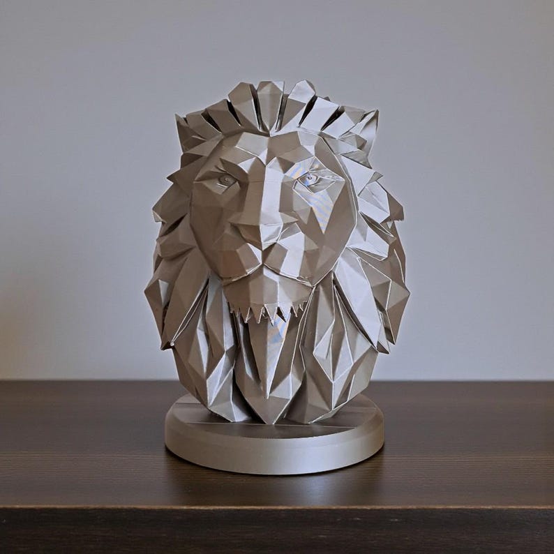 Löwenbüste im Low-Poly-Stil, geometrische Wildtierstatue, moderne Tierdekoration Bild 15