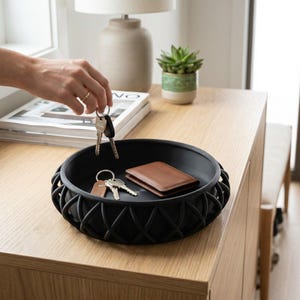 Basket-Style Key Tray, Modern Entryway Organizer for Keys and Wallet, Minimalist Hallway Storage Dish image 9