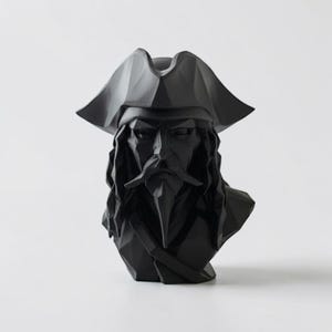 Low Poly Pirate Bust Sculpture, Geometric Caribbean Decor, Nautical Shelf Statue image 18