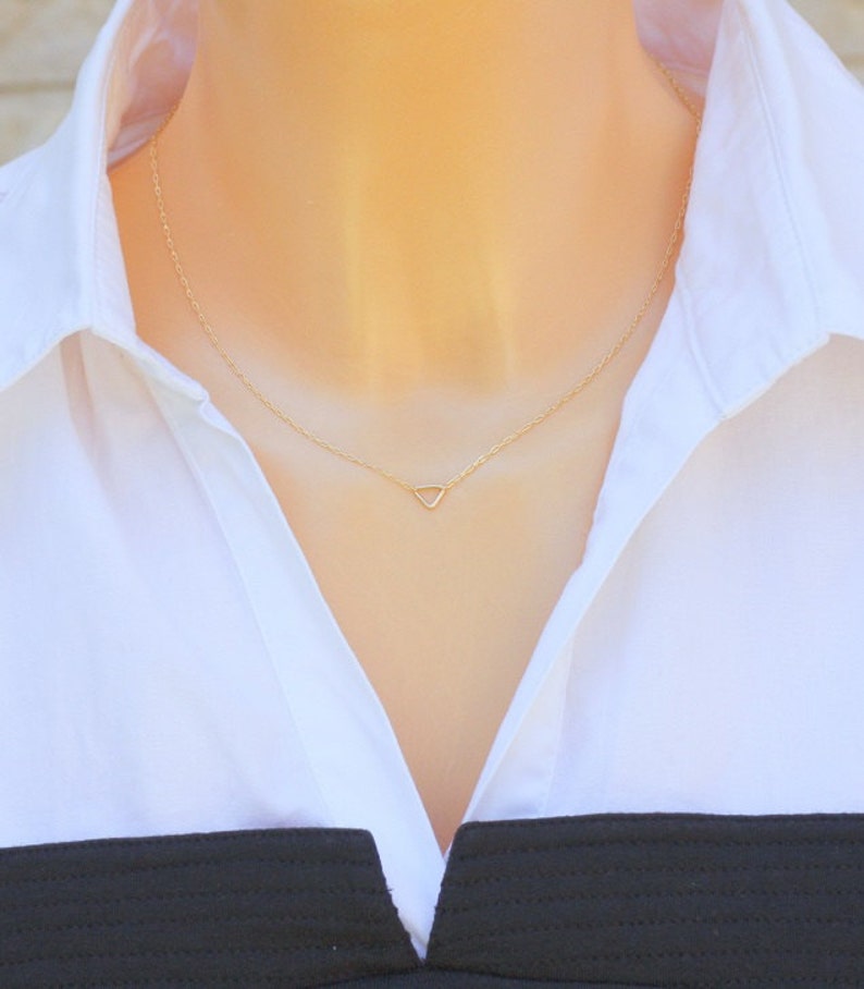 Tiny Triangle Necklace Minimal Delicate Simple thin chain Necklace