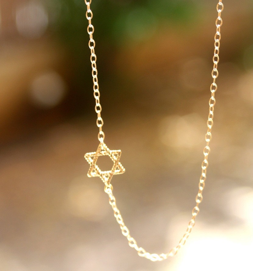Star of David Necklace Gold Sideways 