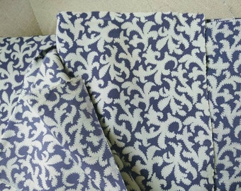 1940s Fabric, Purple and White Textile, Dress Fabric, Genuine Dead stock, Genuine Vintage