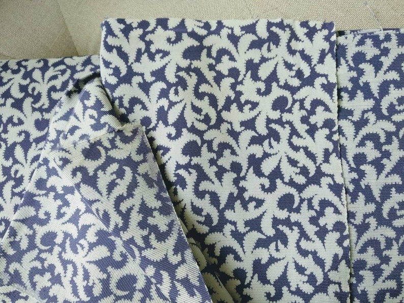 1940s Fabric, Purple and White Textile, Dress Fabric, Genuine Dead stock, Genuine Vintage image 1