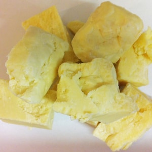 Ghanaian 100% Natural, Raw, Organic and Authentic Shea Butter per 1kg (1000g) (35oz)Unrefined Shea Butter per 1kg (1000g)