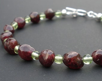 Peridot and Red Garnet 925 Sterling Silver Bracelet, Raw Stone Bracelet, August Birthstone Bracelet Peridot Stone