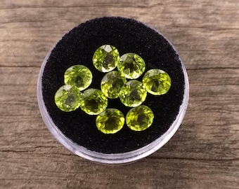 5mm Faceted Round AA Grade Natural Gemstone Peridot / 1 to 10 Pieces WHOLESALE PRICING