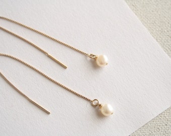 Dainty pearl earrings,Gold threader earrings, long gold chain earrings, dainty pearl earrings, pearl threader earrings, Pearl chain earrings