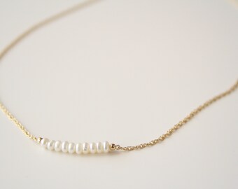 Gold filled and pearl bar necklace, Dainty necklace, Freshwater pearls necklace, Minimal pearl necklace in gold filled or sterling silver