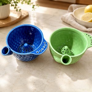 Ceramic Vortex Berry Washer Bowl, Spinning Fruit Rinser Colander, Aesthetic Clay Juicer Strainer, Unique Kitchen Gift for Her Mom