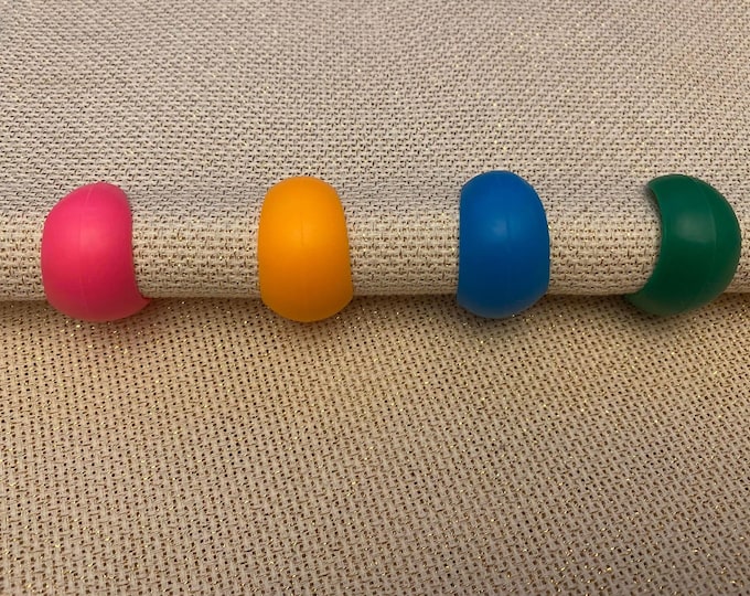 Set of 4 Qsnap Huggers Thread Huggers Cross Stitching Etsy