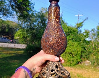 Adorno de mosaico de vidrio estilo turco marroquí vintage - Vidrio craquelado ámbar/bronce con base de pedestal ornamentada