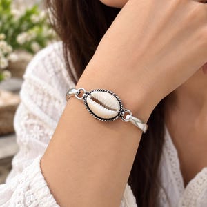 925 Sterling Silver Cowrie Shell Bangle, Boho Shell Bracelet, Handmade Coastal Jewelry