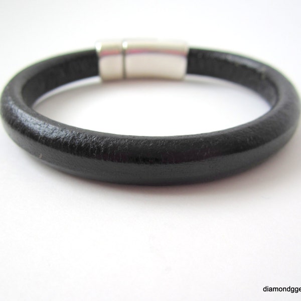 Leather Bangle Greek Leather Licorice Bracelet Silver Magnetic Clasp Regaliz Bracelet Unisex Men Women Bangle European Clean Simple