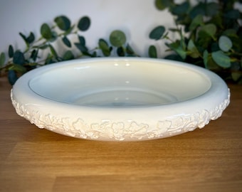 Vintage Wedgwood Embossed Queen’s Ware Serving Bowl | Cream Grapevine Stoneware England