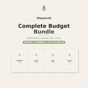 Könnte beinhalten: Ein Pine Draft Complete Budget Bundle mit vier Planern und insgesamt 30 Seiten. Der Text enthält "Everything to organize your money," "30 PAGES," "4 PLANNERS," sowie "A4," "US LETTER," "A5." Vier einzelne Planer-Cover sind abgebildet.