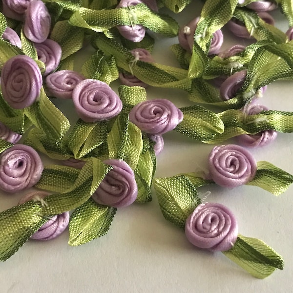 25 count purple fabric rosebuds , 10 mm (AA1)