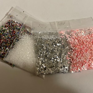 Mix of glitter (4) crafts supply (S11/9)