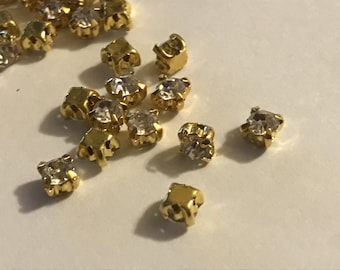 20 clear Rhinestone gold metal sew on gems, 4 mm (6)