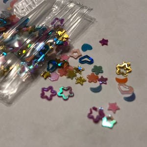 250 piece tiny carnaval color assorted heart star flower and more nail art mix , 3 mm (S11/2)
