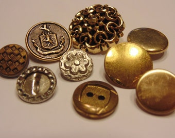 9 piece vintage metal button mix, 13-25  mm (45)