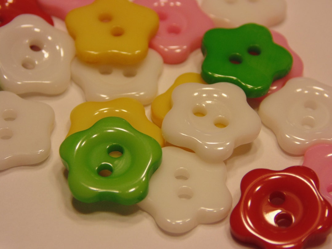 20 Small Assorted Flower Buttons, 12 Mm 10 - Etsy