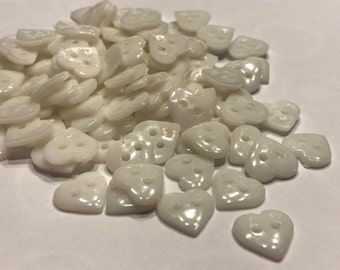 10 small / tiny white heart buttons, 11 mm (B10)