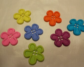 7 bright color flower buttons, 21 mm (31)