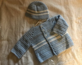 size 3 month soft blue and white sweater and hat set (BRCL)