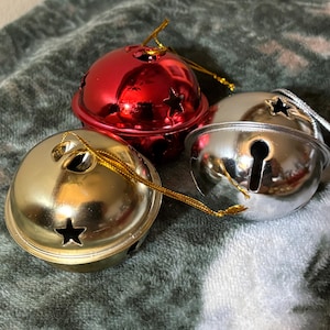 Set of Red, Gold and Silver Large 2.5-inch Metal Jingle Bells (CL6