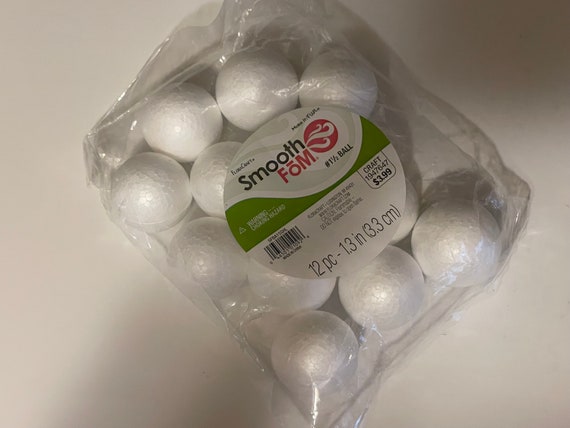 12 Small Styrofoam Balls, 1.3 Inch RR3 