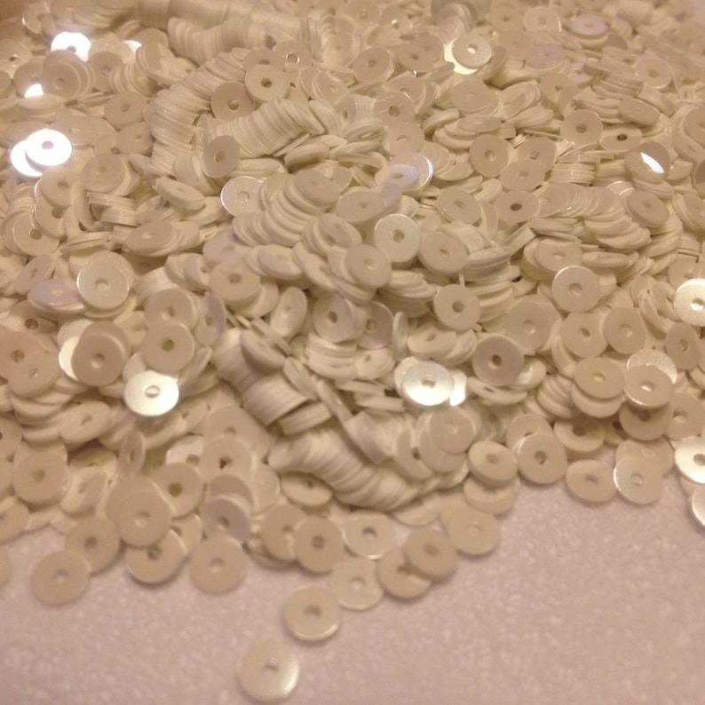 4 mm bag of vintage iridescent winter white sequins off white 13