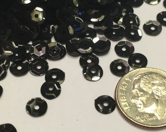 5 mm black cup sequins (2)