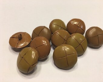 10 vintage brown leather buttons, 20 mm (36)