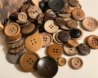 20 count assorted Wood Buttons, about 8-30 mm (B9)