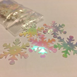 20 piece iridescent snowflake sequins / confetti, 25 mm (30M)+