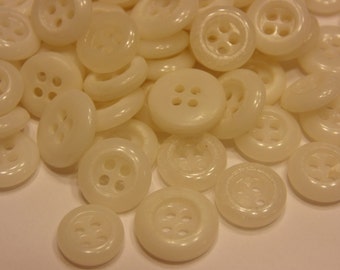 20 piece small vintage 4 hole button mix, 11-12 mm (46)