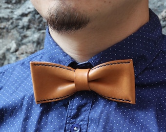 Personalized Leather Bow Tie (Free Keyring + Cable Organizer)