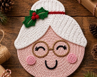Mrs Claus Crochet Hot Pad Pattern, Christmas Potholder Digital Pattern, Holiday Kitchen Trivet