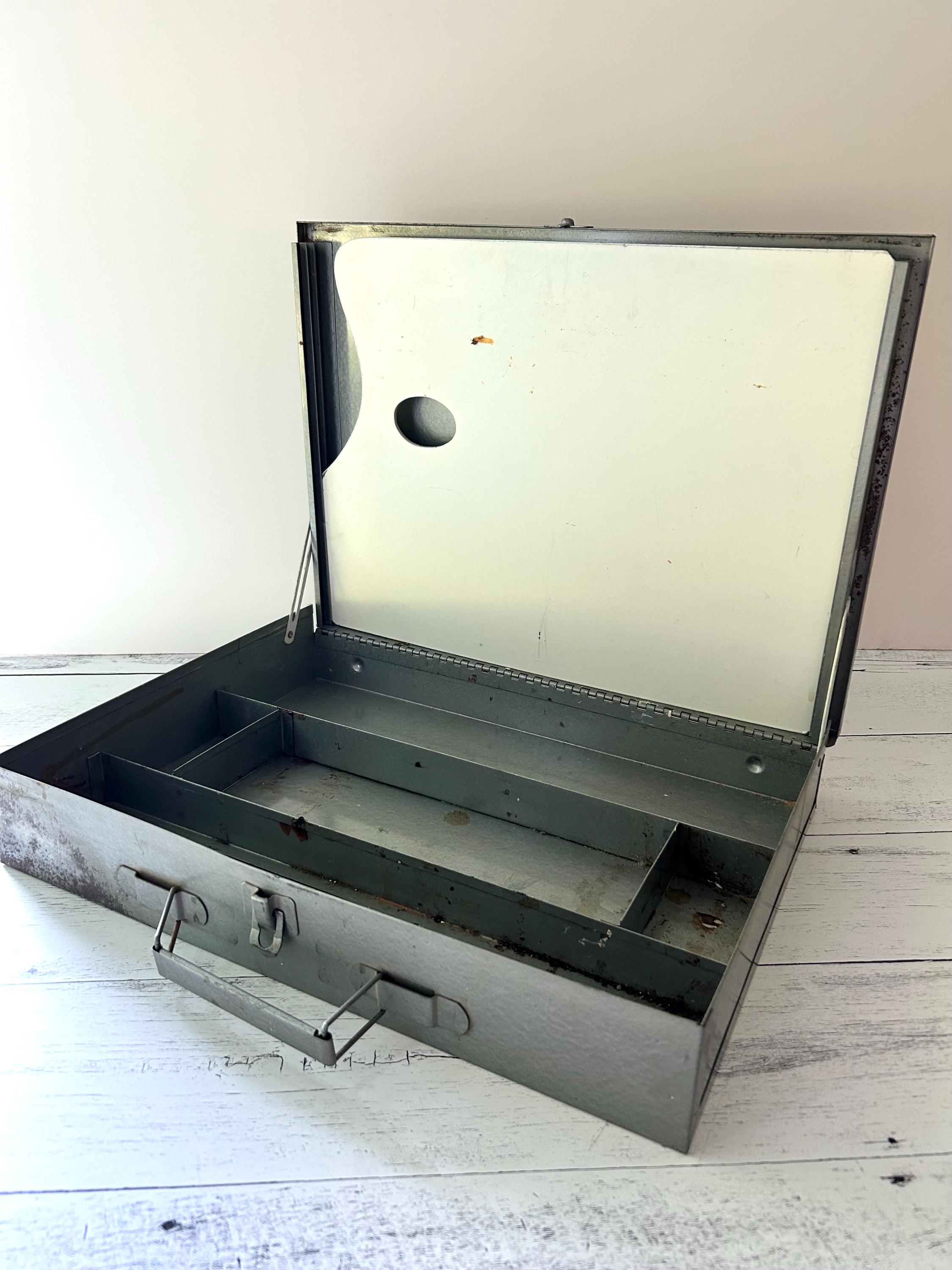 US仕入れ ANCO ヴィンテージメタルキャビネット　1970s Vintage Anco Bilt Artist's Metal Paint Box - Etsy