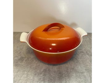 Vintage Descoware 2 Qt Cast Iron Enamel Dutch Oven & Lid Belgium in Flame Orange